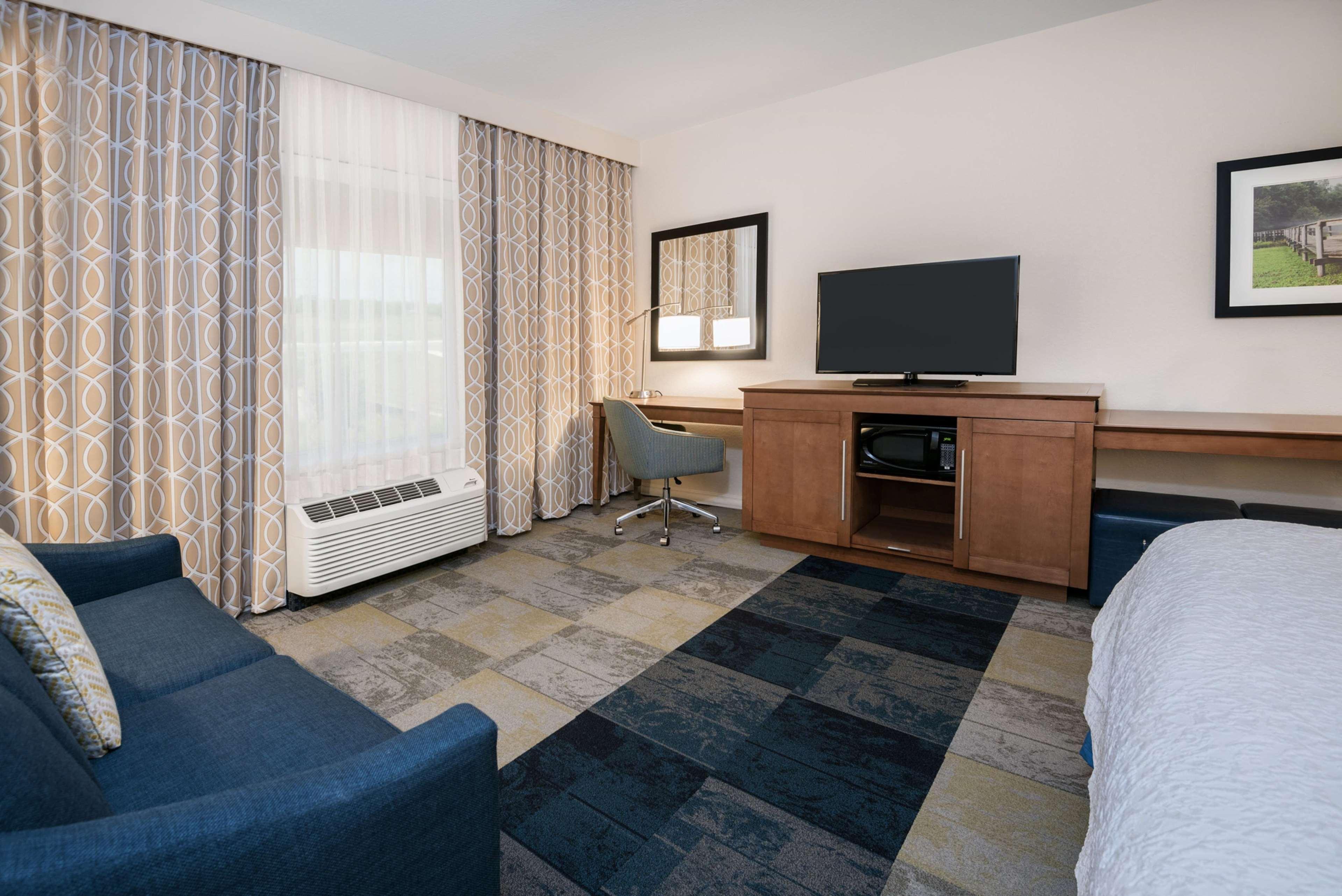 Hampton Inn & Suites San Antonio Brooks City Base, Tx Экстерьер фото